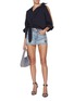 模特儿示范图 - 点击放大 - ALEXANDERWANG - Knotted Button Down Cotton Shirt