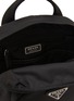 细节 - 点击放大 - PRADA - Tessuto Logo Plaque Re-Nylon Backpack