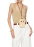 模特儿示范图 - 点击放大 - ANYA HINDMARCH - Shag Eyes Raffia Leather Sunglasses Holder