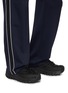 模特儿示范图 - 点击放大 - MONCLER - 男款 TRAILGRIP GTX 运动鞋