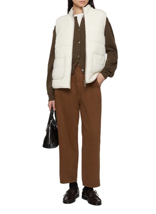 模特儿示范图 - 点击放大 - ARCH4 - Hammersmith Quilted Knit Gilet