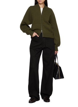 模特儿示范图 - 点击放大 - ARCH4 - Jace Milano Knit Zip Up Cardigan