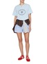 模特儿示范图 - 点击放大 - SPORTY & RICH - X Hotel du Cap-Eden-Roc Crest Logo Cotton T-Shirt