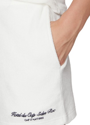  - SPORTY & RICH - X Hotel du Cap-Eden-Roc Script Elasticated Cotton Terry Shorts