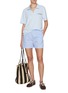 模特儿示范图 - 点击放大 - SPORTY & RICH - X Hotel du Cap-Eden-Roc Script Cotton Terry Polo