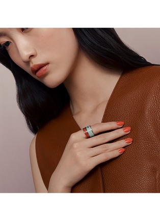  - HERMÈS - Limited Edition Les Mains Hermès Nail Polish — Orange Tulipe 