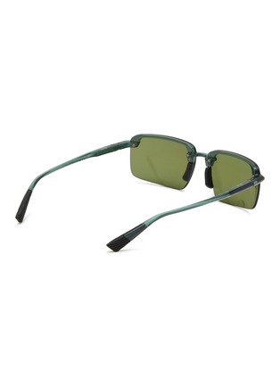 模特儿示范图 - 点击放大 - MAUI JIM - Injected Nylon Rectangular Sunglasses