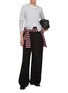 模特儿示范图 - 点击放大 - GUEST IN RESIDENCE - Jane Button Up Cashmere Cardigan