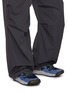 模特儿示范图 - 点击放大 - FLOWER MOUNTAIN - Yamano 3 Uni Men's Sneakers
