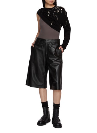 模特儿示范图 - 点击放大 - R13 - Embellished Crewneck Merino Wool Sweater