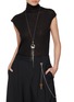 模特儿示范图 - 点击放大 - 10867 - Sanne Medaillon Chain Necklace
