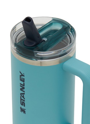 细节 –点击放大 - STANLEY - The Quencher Protour Flip Straw Lid Tumbler 30oz — Agave