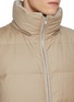 细节 - 点击放大 - YVES SALOMON - Fur Trim Wool Silk Puffer Vest