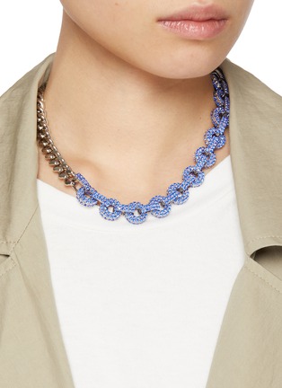 模特儿示范图 - 点击放大 - KITESY MARTIN STUDIO - Le Dani Necklace — Silvered/Blue