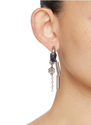 正面 -点击放大 - KITESY MARTIN STUDIO - La Lindsay Hoop Earrings — Silvered/Marine