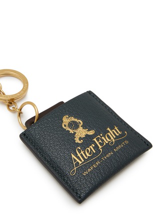 细节 - 点击放大 - ANYA HINDMARCH - After Eight Leather Keyring Charm