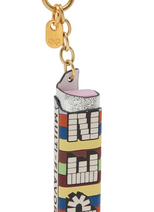 细节 - 点击放大 - ANYA HINDMARCH - Pez Bag Charm