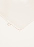 细节 –点击放大 - SILKY MIRACLE - The One King Size Silk Bed Set — Oatmeal Gold