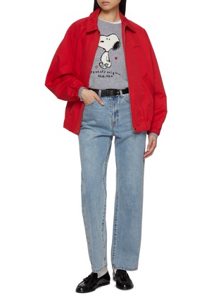 模特儿示范图 - 点击放大 - CHINTI & PARKER - X Peanuts Snoopy Orginal Wool Cashmere Knit Sweater