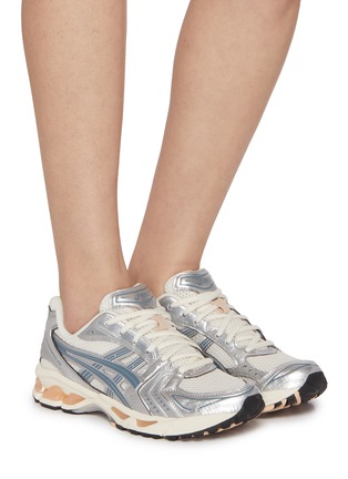模特儿示范图 - 点击放大 - ASICS - GEL-KAYANO 14 Women's Sneakers