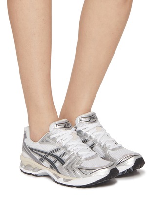模特儿示范图 - 点击放大 - ASICS - Gel-Kayano 14 Women's Sneakers