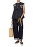模特儿示范图 - 点击放大 - FAFAMOON - Embroidered Lace Up Cotton Sleeveless Shirt