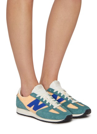 模特儿示范图 - 点击放大 - NEW BALANCE - 471 Low Top Women's Sneakers