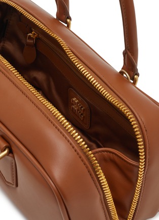 细节 - 点击放大 - MIU MIU - Large Arcadie Leather Bag