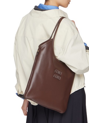 模特儿示范图 - 点击放大 - MIU MIU - Ivy Leather Tote Bag