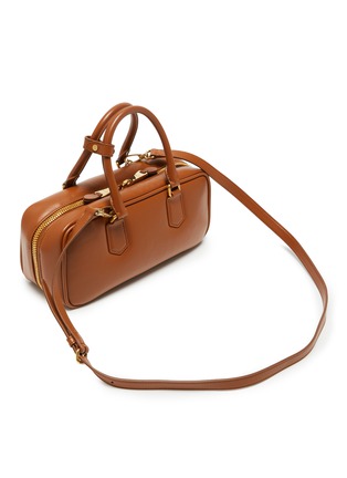 模特儿示范图 - 点击放大 - MIU MIU - 大号 ARCADIE 皮革手提包