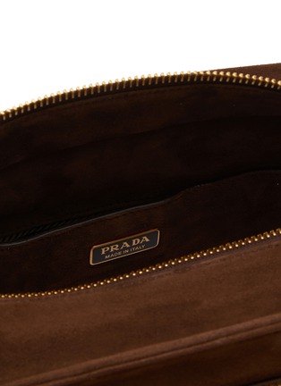 细节 - 点击放大 - PRADA - Explore Medium Suede Shoulder Bag