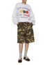 模特儿示范图 - 点击放大 - SUNDAYFRUITMARKET - Sun Open Print Sweatshirt