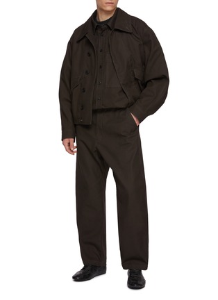 模特儿示范图 - 点击放大 - LEMAIRE - 贴片口袋纯棉纽扣衬衫