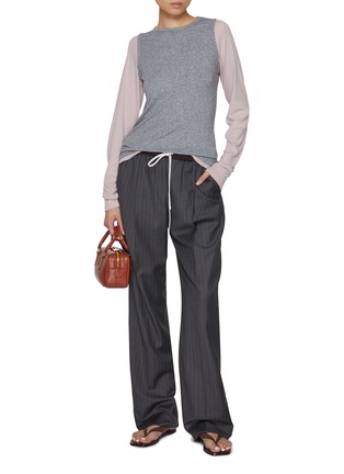 模特儿示范图 - 点击放大 - SIENNE - Layered Sleeve Top