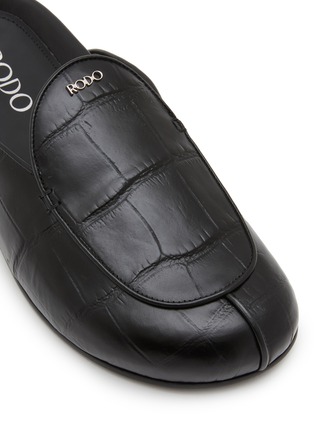 细节 - 点击放大 - RODO - Croc Print Leather Slides