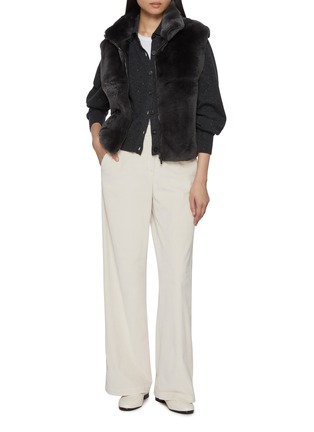 模特儿示范图 - 点击放大 - PESERICO - Button Up Silk Wool Cashmere Blend Cardigan