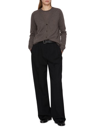 模特儿示范图 - 点击放大 - THE ROW - LINNEA 羊绒上衣