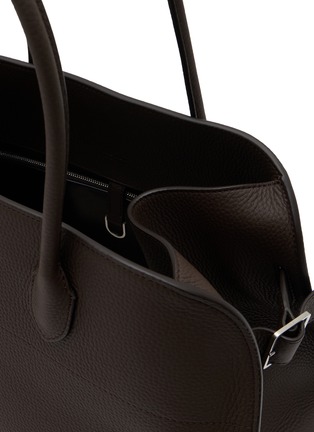 细节 - 点击放大 - THE ROW - Margaux Grained Leather Handbag
