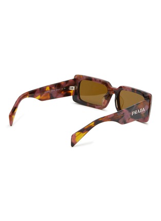 模特儿示范图 - 点击放大 - PRADA - Cognac Tortoise Pillow Acetate Sunglasses
