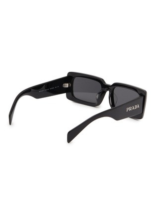 模特儿示范图 - 点击放大 - PRADA - Pillow Acetate Sunglasses