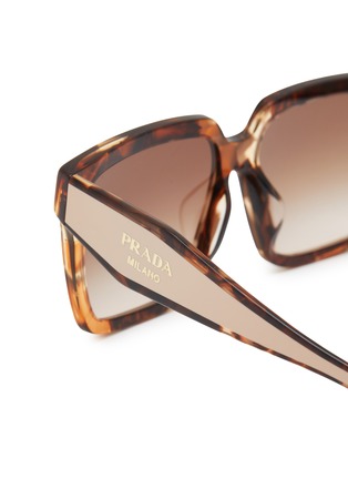 细节 - 点击放大 - PRADA - Tortoise Acetate Square Sunglasses