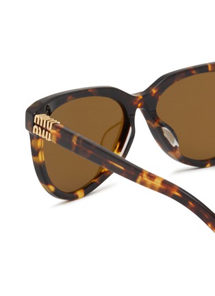 细节 - 点击放大 - MIU MIU - Havana Honey Phantos Stacked Logo Acetate Sunglasses