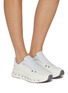 模特儿示范图 - 点击放大 - ON - Cloudtilt Women's Sneakers
