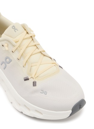 细节 - 点击放大 - ON - Cloudtilt Low Top Women's Sneakers