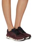 模特儿示范图 - 点击放大 - ON - Cloudzone Women's Sneakers