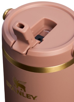 细节 –点击放大 - STANLEY - The IceFlow™ Flip Straw 2.0 Tumbler 30oz — Latte