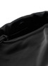 细节 - 点击放大 - EQUIL - Busan Leather Bag