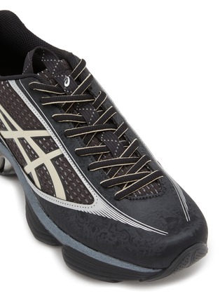 细节 - 点击放大 - ASICS - Gel-Kinetic Fluent Low Top Men's Sneakers