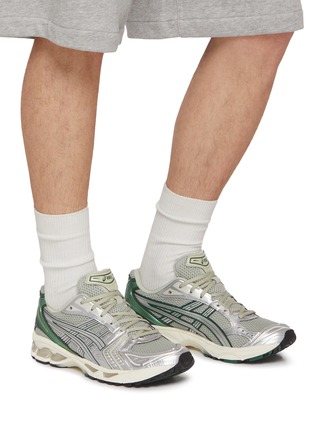 模特儿示范图 - 点击放大 - ASICS - Gel-Kayano 14 Men's Sneakers