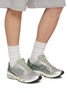 模特儿示范图 - 点击放大 - ASICS - Gel-Kayano 14 Men's Sneakers